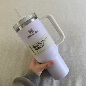 Limited Edition Stanley Quencher Tumbler 40 oz - Wisteria (Purple Color)